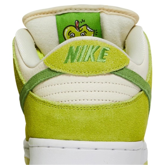 Nike Dunk Low Pro SB 'Fruity Pack - Green Apple' - Picture 7 of 11